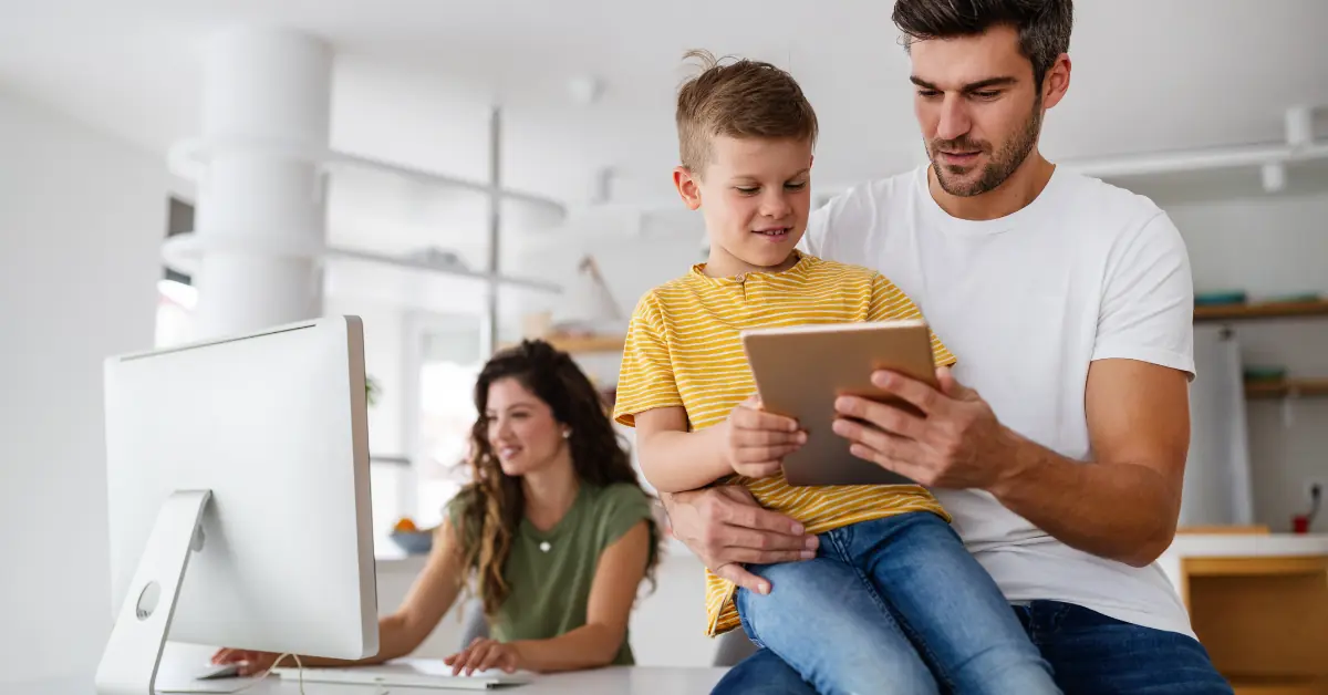 Internet-Bundle-Checklist A family enjoys several devices using the Internet at once, thanks to choosing the right Internet bundle